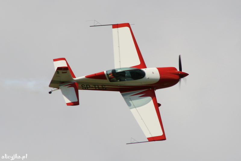 extra 330